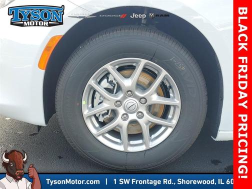 2026 Chrysler Voyager LX