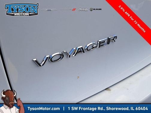 2026 Chrysler Voyager LX