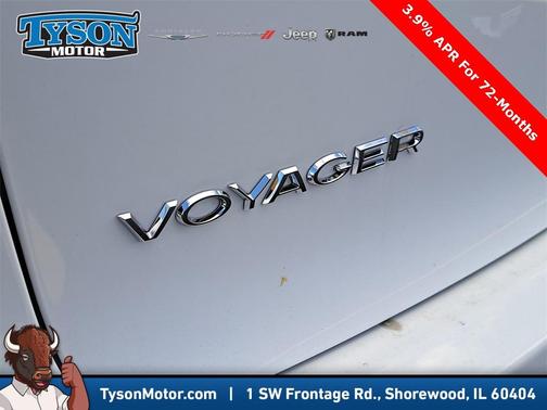 2026 Chrysler Voyager LX
