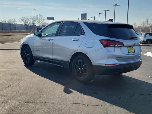 2022 Chevrolet Equinox LS