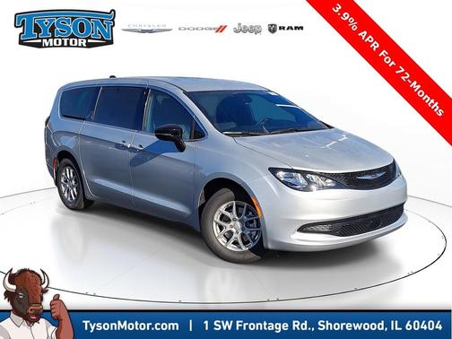 2026 Chrysler Voyager LX