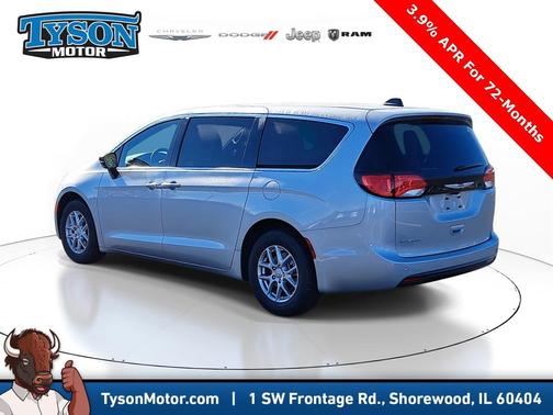 2026 Chrysler Voyager LX