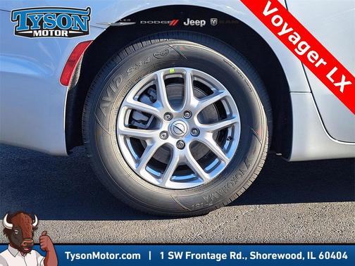 2026 Chrysler Voyager LX