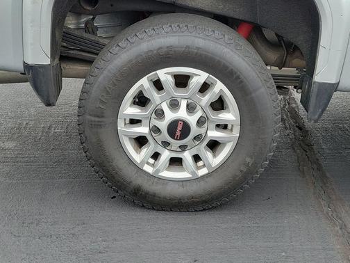 Quicksilver Metallic 2021 GMC Sierra 2500 SLE