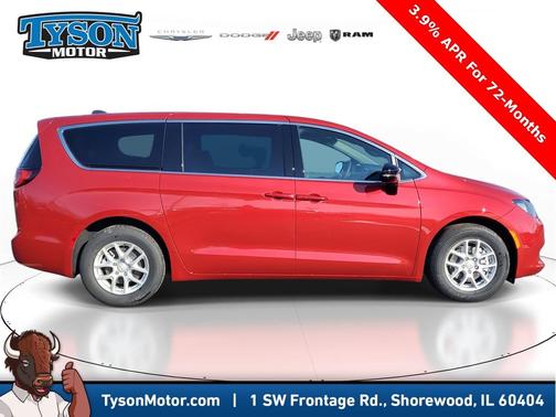 2026 Chrysler Voyager LX