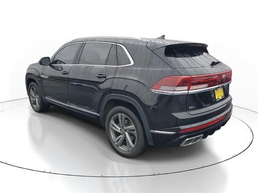 2024 Volkswagen Atlas Cross Sport 2.0T SEL R-Line