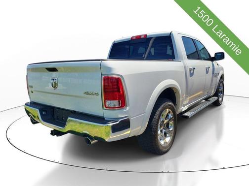 Bright White Clearcoat 2015 RAM 1500 Laramie