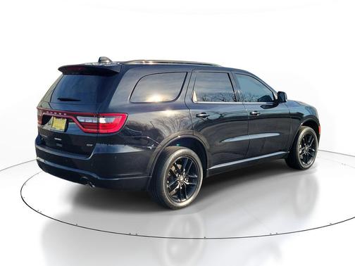 DB Black Crystal Clearcoat 2022 Dodge Durango GT