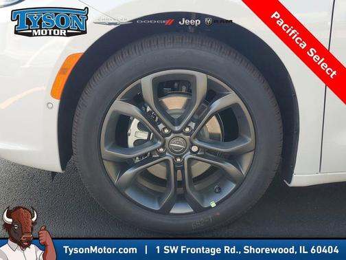 2026 Chrysler Pacifica Select