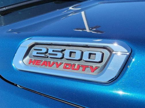 Patriot Blue Pearlcoat 2019 RAM 2500 Laramie