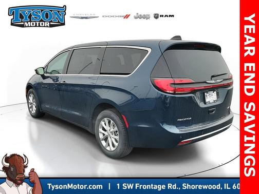 2025 Chrysler Pacifica Select