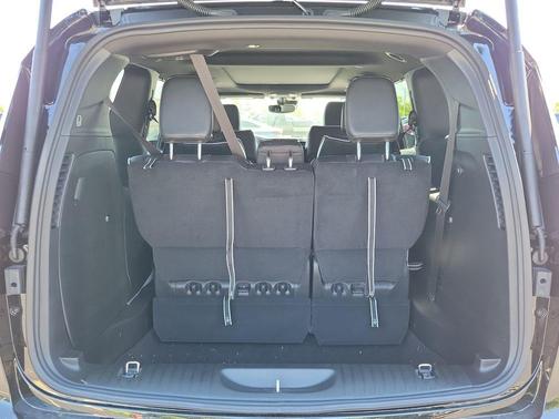 Black 2027 Chrysler Pacifica LIMITED