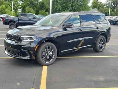 Black 2026 Dodge Durango GT HEMI V8