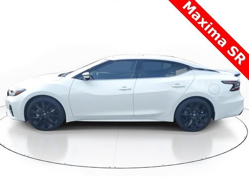 2021 Nissan Maxima SR