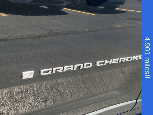 Diamond Black 2025 Jeep Grand Cherokee Limited