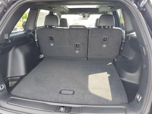 Diamond Black 2025 Jeep Grand Cherokee Limited