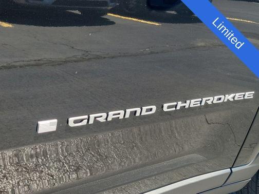 Diamond Black 2025 Jeep Grand Cherokee Limited