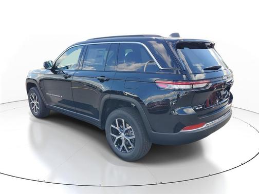 Diamond Black 2025 Jeep Grand Cherokee Limited