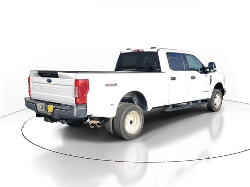 2022 Ford F-350 XLT