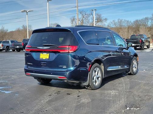 2023 Chrysler Pacifica Limited