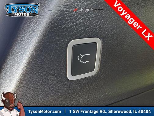 2026 Chrysler Voyager LX