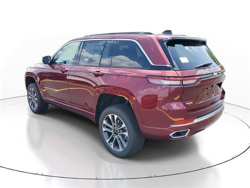 2025 Jeep Grand Cherokee Overland