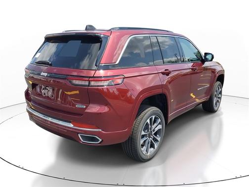 2025 Jeep Grand Cherokee Overland