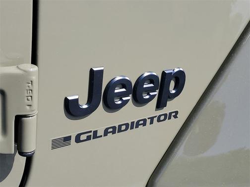 2025 Jeep Gladiator Sport