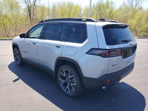 Silver 2026 Jeep Cherokee Overland