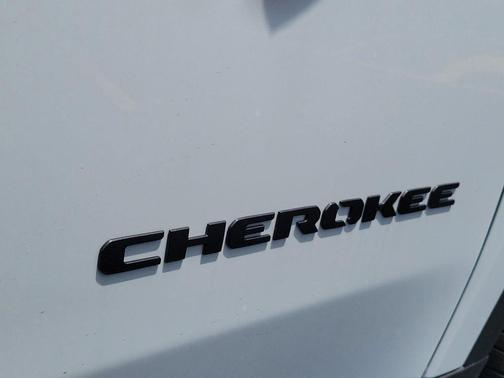 White 2026 Jeep Cherokee Limited