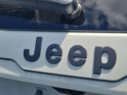 White 2026 Jeep Cherokee Limited