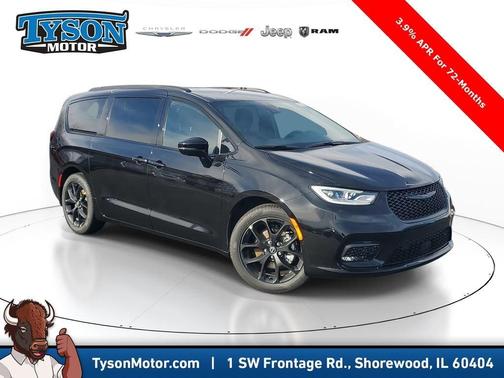 2026 Chrysler Pacifica Select