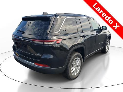 2025 Jeep Grand Cherokee Laredo X