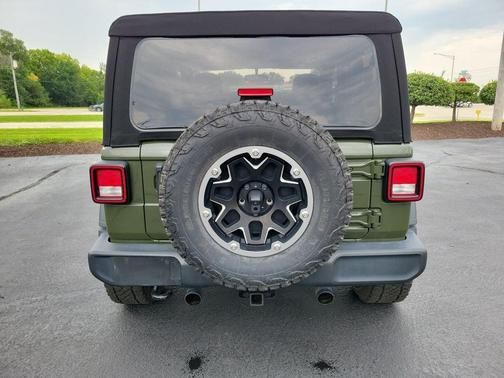 Green Clearcoat 2020 Jeep Wrangler Sport