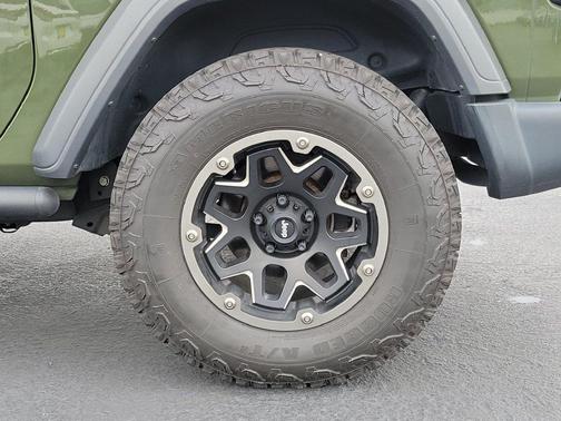 Green Clearcoat 2020 Jeep Wrangler Sport