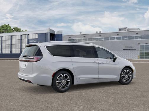 2026 Chrysler Pacifica Pinnacle