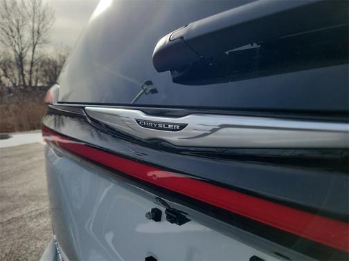 2026 Chrysler Pacifica Pinnacle