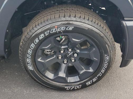 Blue 2026 RAM 1500 Big Horn/Lone Star