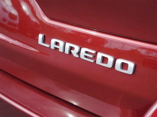 2025 Jeep Grand Cherokee Laredo X
