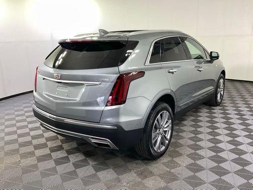 Silver Metallic 2025 Cadillac XT5 Premium Luxury