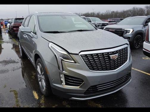 Silver Metallic 2025 Cadillac XT5 Premium Luxury