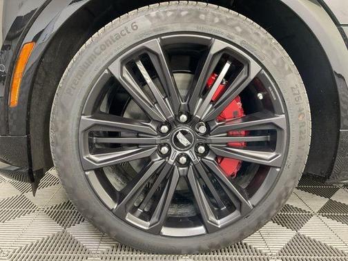 2026 Cadillac LYRIQ V Premium