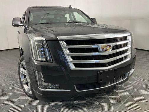 2017 Cadillac Escalade ESV Premium Luxury