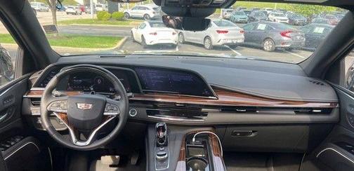 2024 Cadillac Escalade Premium Luxury