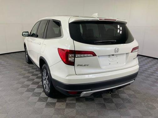White Diamond Pearl 2019 Honda Pilot EX-L