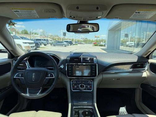 Silver 2017 Lincoln Continental Reserve