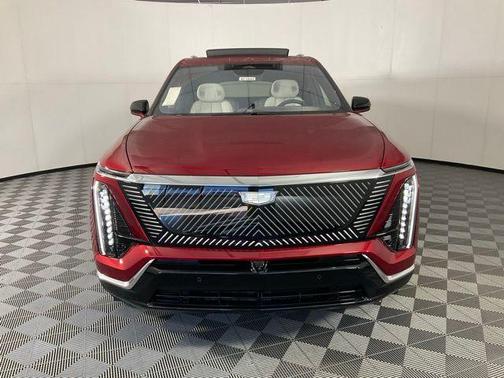 2026 Cadillac VISTIQ Luxury