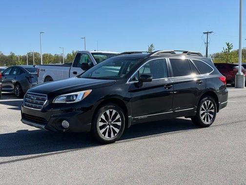 Crystal Black Silica 2016 Subaru Outback 3.6R Limited