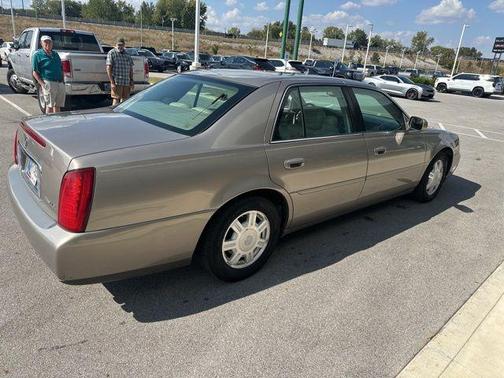 2004 Cadillac DeVille 