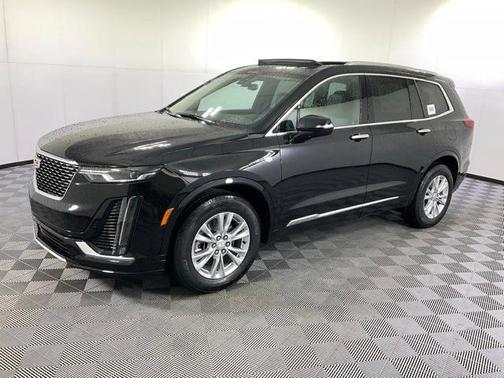 2025 Cadillac XT6 Luxury FWD